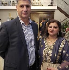 Meet your Posher, Samina